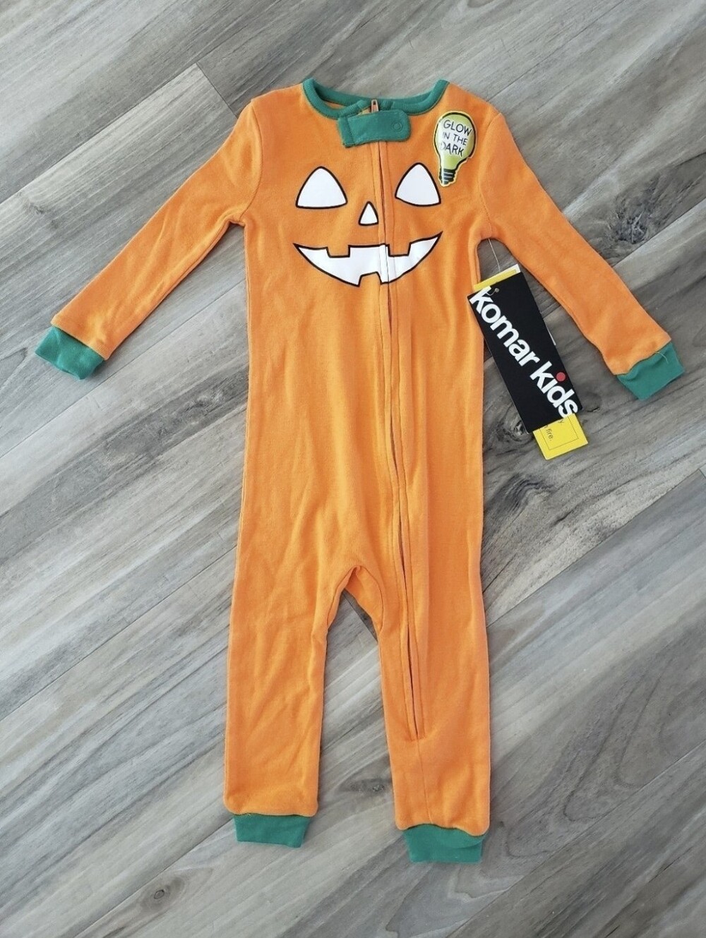 NEW Glow in the Dark Pumpkin Pajamas/Costume. 18 month. Boy/Girl. Komar Kids